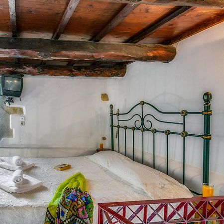 Ifigenia Traditional Rooms & Maisonettes Chania  Bagian luar foto