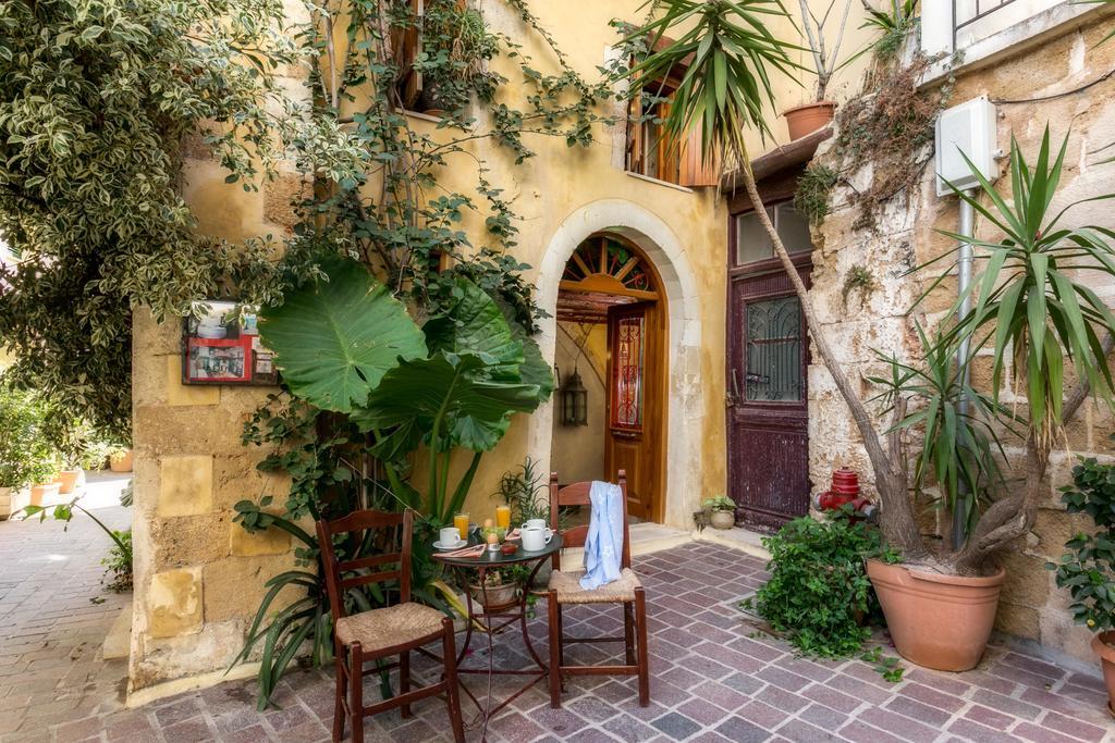 Ifigenia Traditional Rooms & Maisonettes Chania  Bagian luar foto